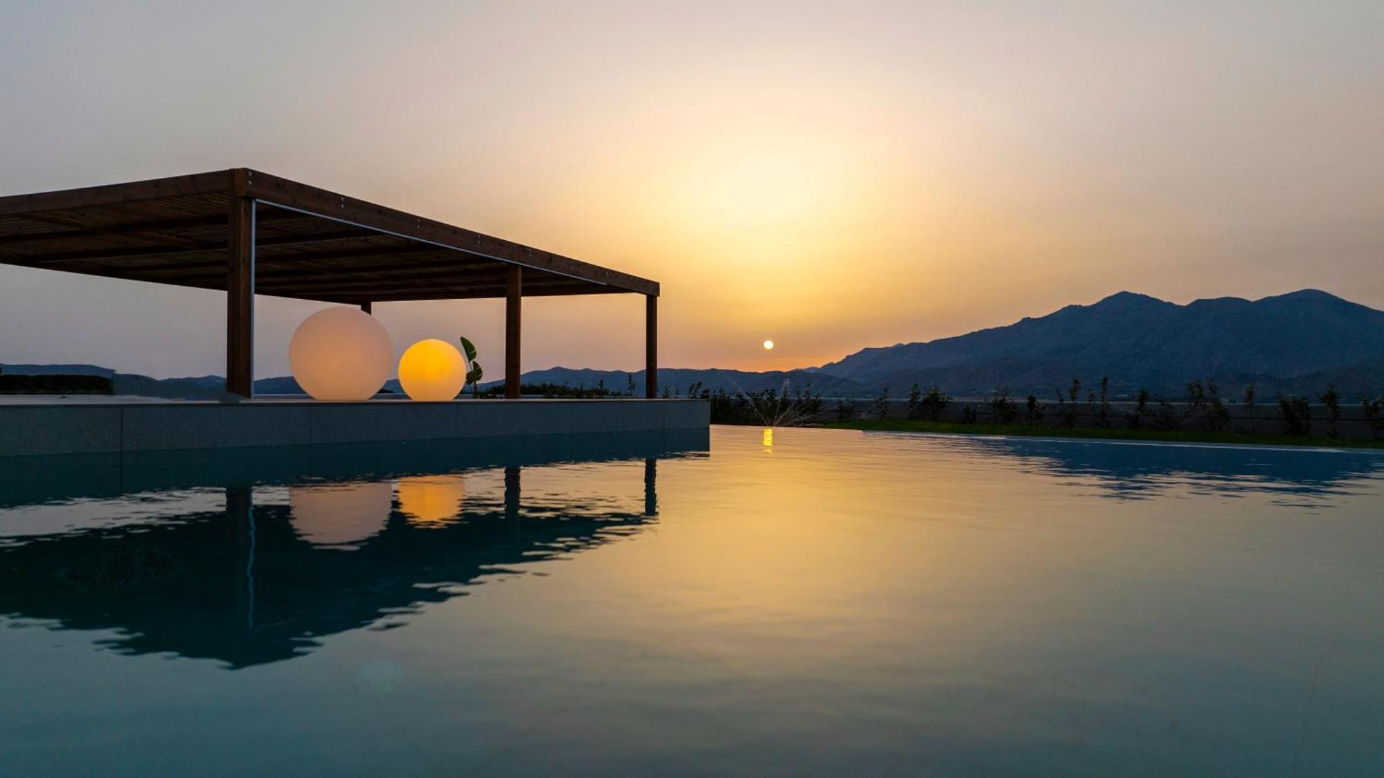 Blue Sky Villas Arkalochori Luaran gambar